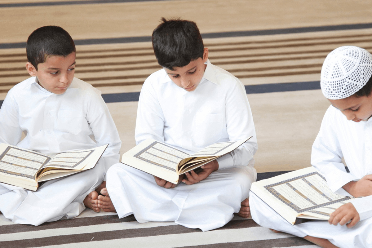 7 Keutamaan Penghafal Al Quran. sumber: iqraonline.com